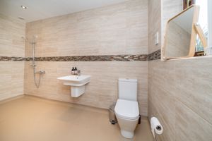 WET ROOM- click for photo gallery